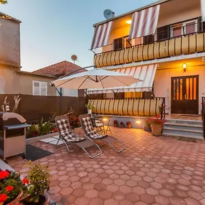 Appartement & Hosana